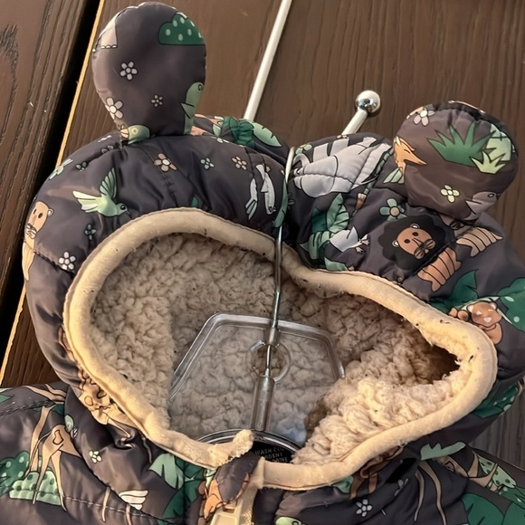 Riley & James babies gray quilted winter jacket. Fleece lined. Size 12 Months. - Picture 2 of 13